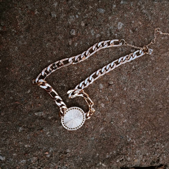 💫🌼Aldo Choker 💛Coin💎 Necklace - Picture 4 of 8